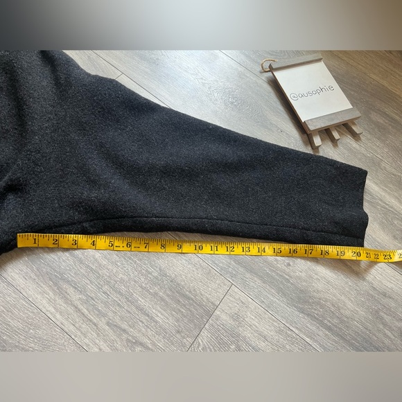 Eileen Fisher 100% boiled wool button front winter coat in charcoal. Size S - Picture 11 of 13